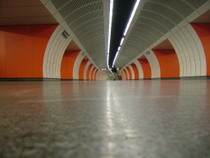 Vienna U-Bahn Station - www.countrybagging.com