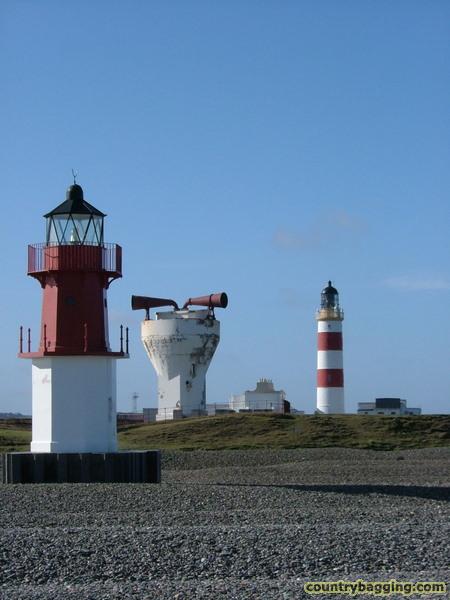 The Lighthouses at the Point of Ayre - www.countrybagging.com