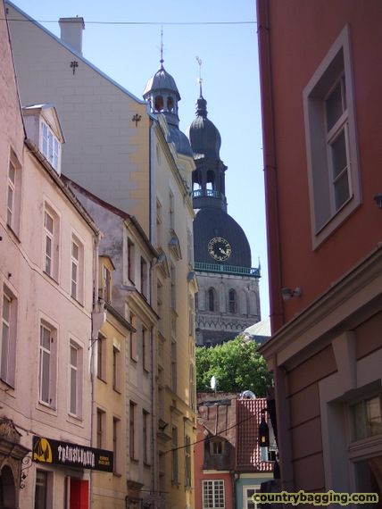 Riga Cathedral - www.countrybagging.com