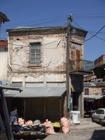 The market in Korca - www.countrybagging.com