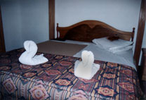 "Swan Towels" The Toledo Hotel Amman - www.countrybagging.com