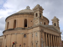 Mosta Cathedral - www.countrybagging.com