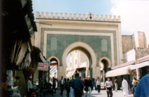 Bab Bou Jeloud,  Fez - www.countrybagging.com