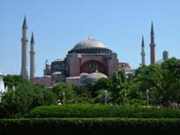 The Blue Mosque - www.countrybagging.com