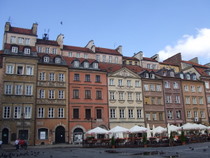 Warsaw old town - www.countrybagging.com
